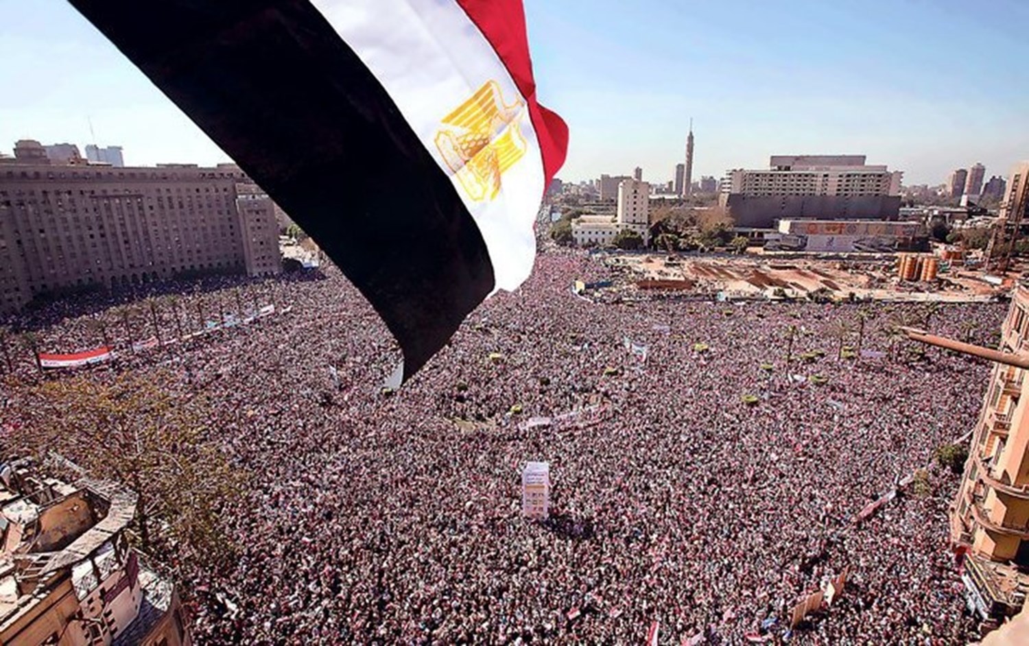 حتى الآن لا توجد رواية متفق عليها لثورة يناير في الوعي الوطني المصري.