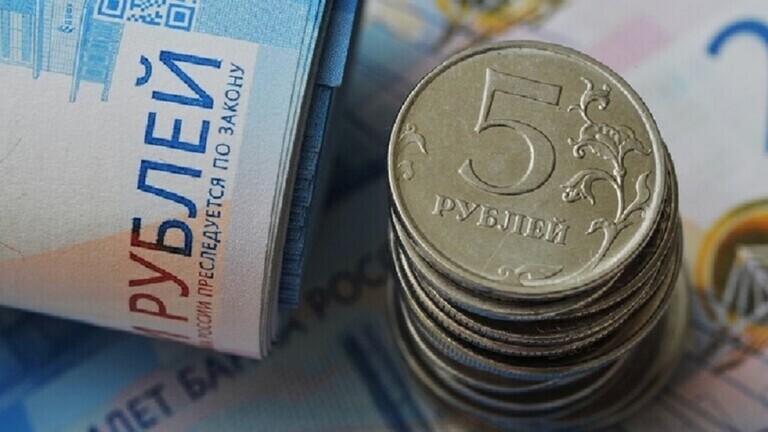 يعتبر الروبل العملة الإقليمية الرئيسية في منطقة الاتحاد الاقتصادي الأوراسي